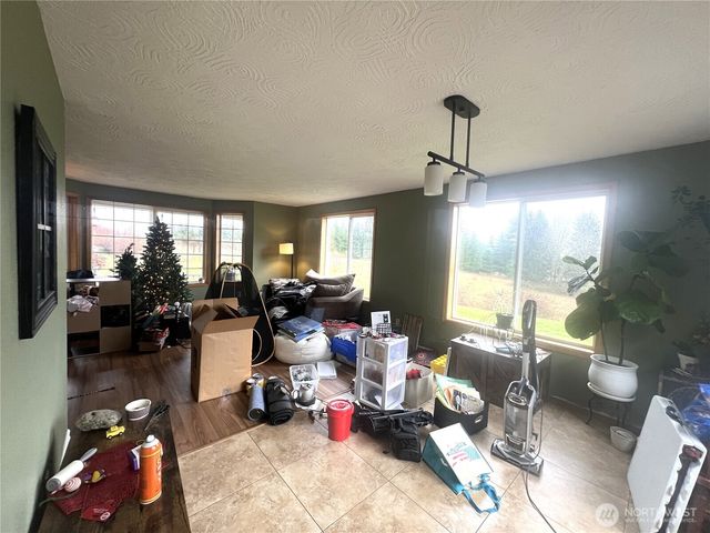 110 Grande Vista Drive, Winlock, WA 98596