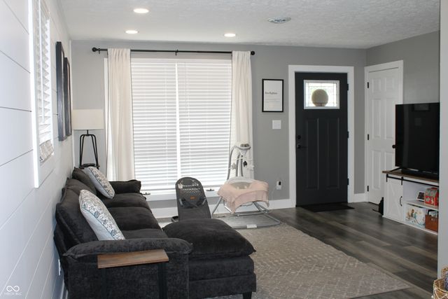 1548 Westgate Road, Seymour, IN 47274