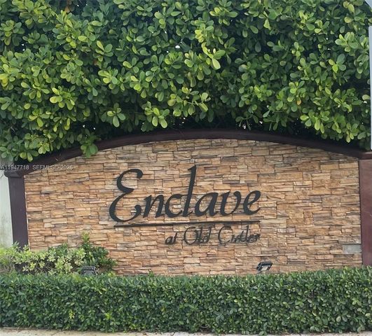 10417 SW 231st Ter, Miami, FL 33190