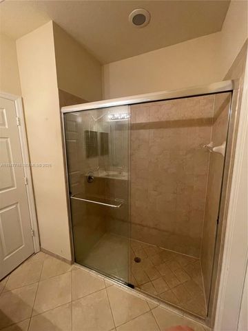 10417 SW 231st Ter, Miami, FL 33190