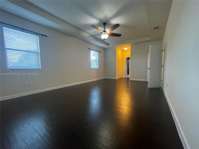 10417 SW 231st Ter, Miami, FL 33190