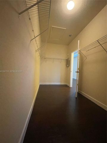 10417 SW 231st Ter, Miami, FL 33190