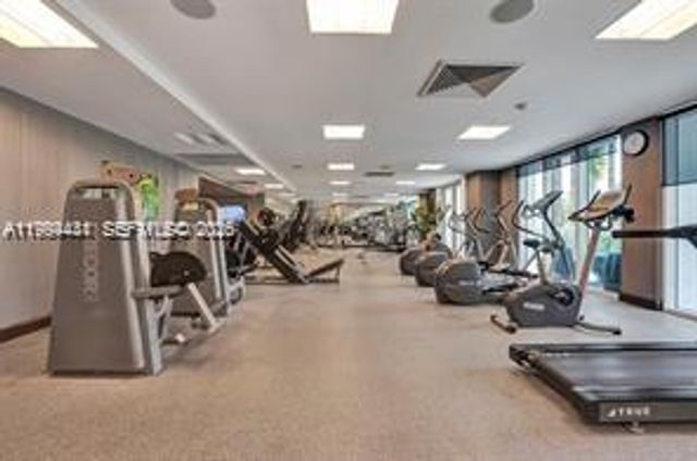 951 Brickell Ave 3002, Miami, FL 33131