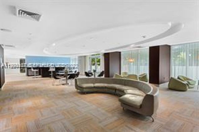 951 Brickell Ave 3002, Miami, FL 33131