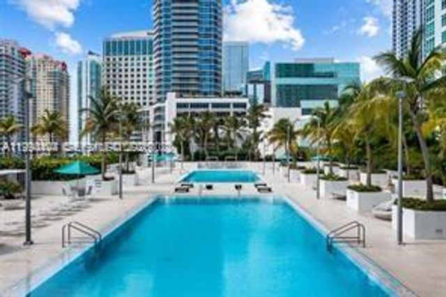 951 Brickell Ave 3002, Miami, FL 33131