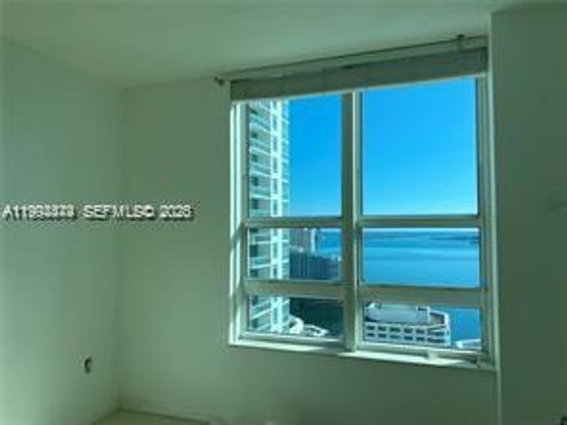 951 Brickell Ave 3002, Miami, FL 33131