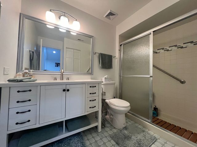 9808 Mill Drive W 2B, Palos Park, IL 60464
