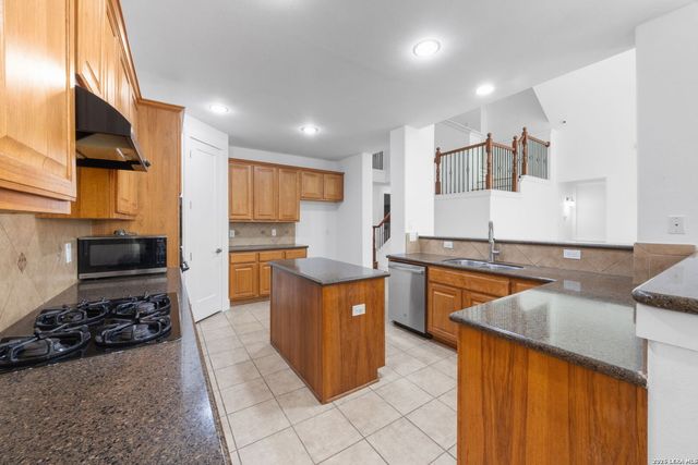 25314 BUNKER DR, San Antonio, TX 78260