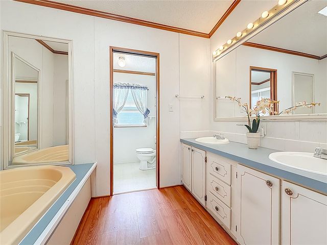 7602 COUNTY ROAD 109G, Lady Lake, FL 32159