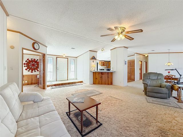 7602 COUNTY ROAD 109G, Lady Lake, FL 32159