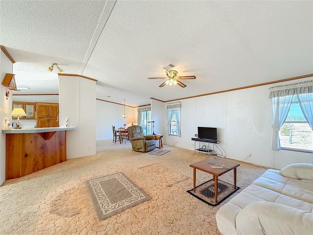 7602 COUNTY ROAD 109G, Lady Lake, FL 32159