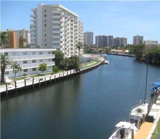 500 NE 14th Avenue NE 404, Hallandale Beach, FL 33009