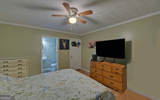 275 Sherwood Street, Toccoa, GA 30577