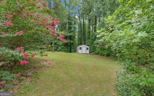275 Sherwood Street, Toccoa, GA 30577