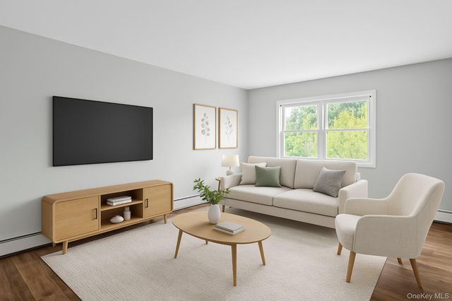 15 Vernon Terrace, Poughkeepsie, NY 12601