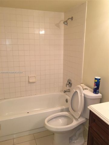 3396 Foxcroft Rd 308, Miramar, FL 33025
