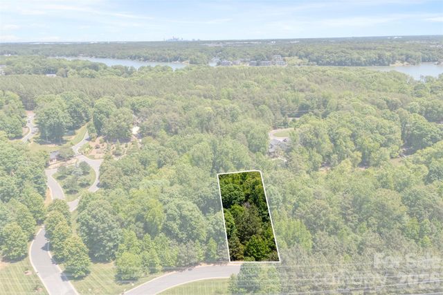 2009 Beauhaven Lane, Belmont, NC 28012