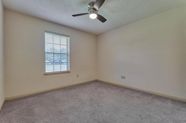 13511 Summer Hill Drive, Montgomery, TX 77356