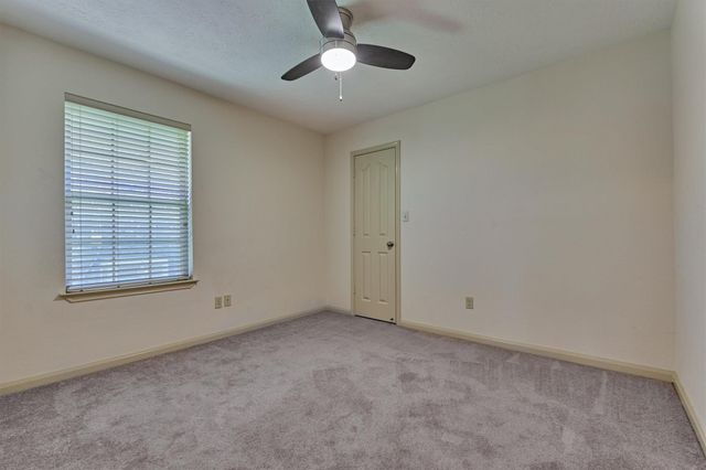 13511 Summer Hill Drive, Montgomery, TX 77356