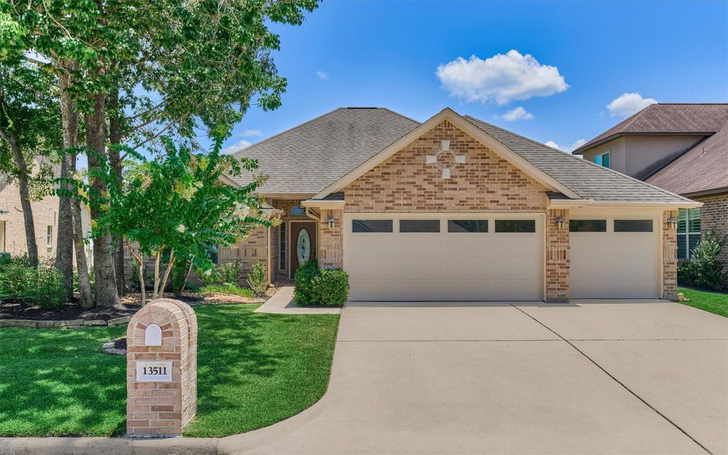 13511 Summer Hill Drive, Montgomery, TX 77356
