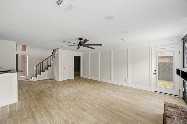 12447 Oak Park Drive, Houston, TX 77070