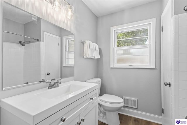316 Deepwood Drive, Elizabethtown, KY 42701