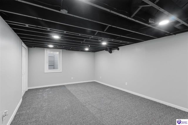 316 Deepwood Drive, Elizabethtown, KY 42701