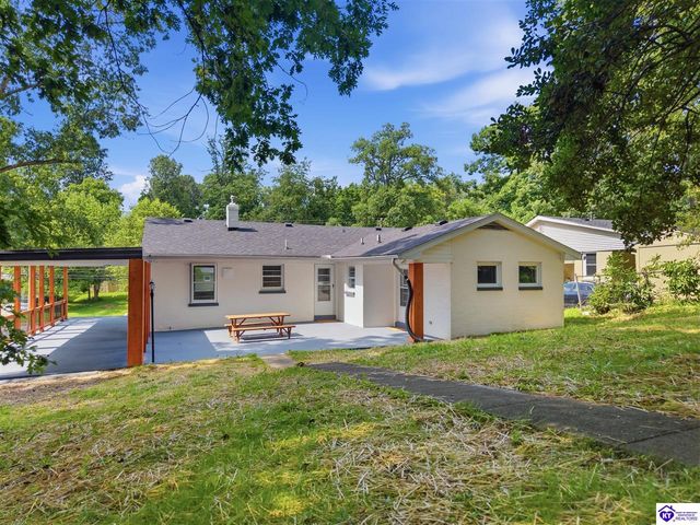 316 Deepwood Drive, Elizabethtown, KY 42701
