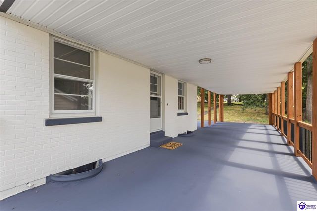 316 Deepwood Drive, Elizabethtown, KY 42701