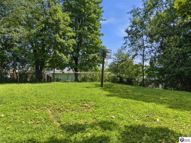 316 Deepwood Drive, Elizabethtown, KY 42701