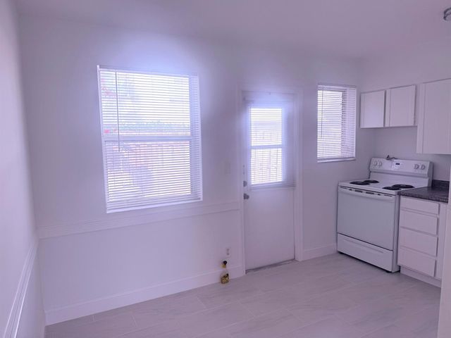 630 Prosperity Farms Road 1, North Palm Beach, FL 33408