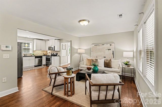 2612 Roslyn Avenue, Charlotte, NC 28208