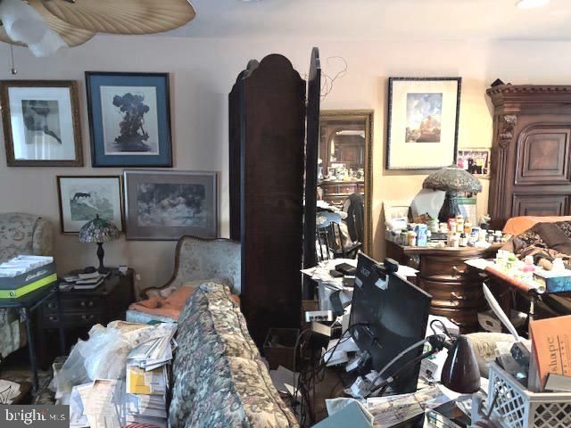 36 BRIDGE DR, Turnersville, NJ 08012