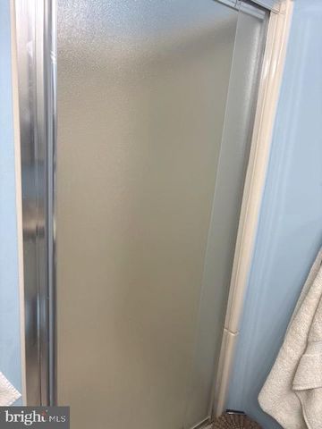 36 BRIDGE DR, Turnersville, NJ 08012