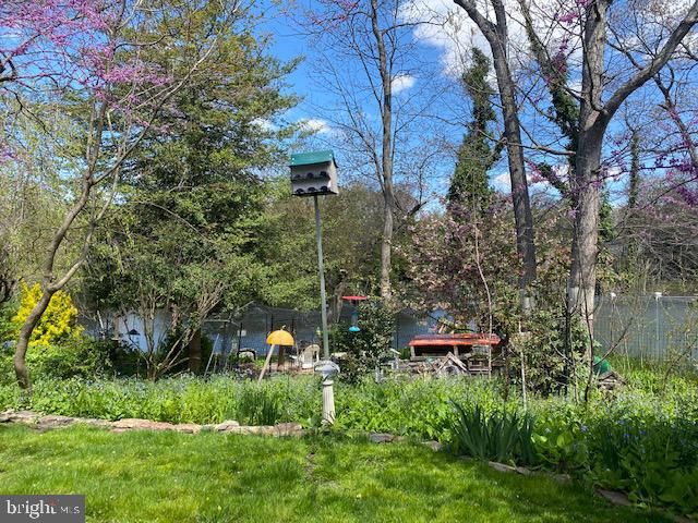 36 BRIDGE DR, Turnersville, NJ 08012