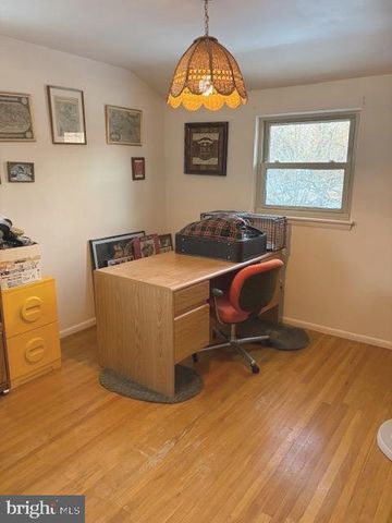 36 BRIDGE DR, Turnersville, NJ 08012