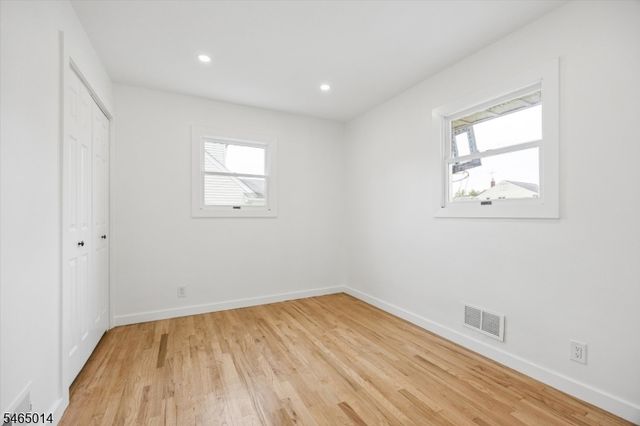 52 Huemmer Ter, Clifton City, NJ 07013