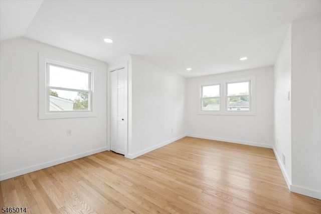 52 Huemmer Ter, Clifton City, NJ 07013