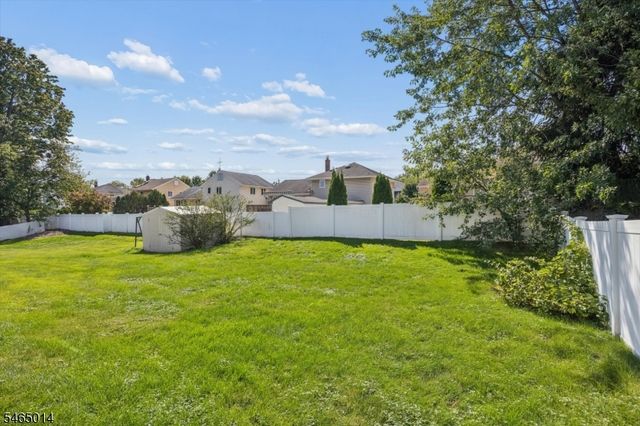 52 Huemmer Ter, Clifton City, NJ 07013