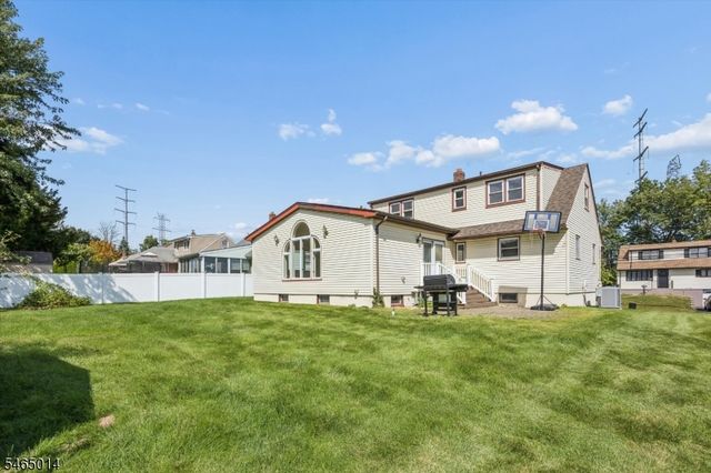 52 Huemmer Ter, Clifton City, NJ 07013