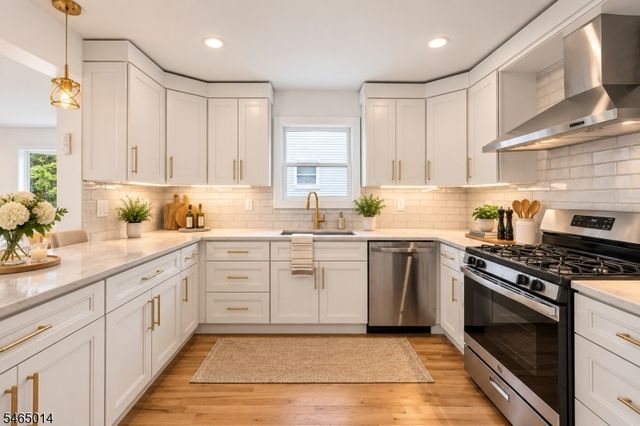 52 Huemmer Ter, Clifton City, NJ 07013