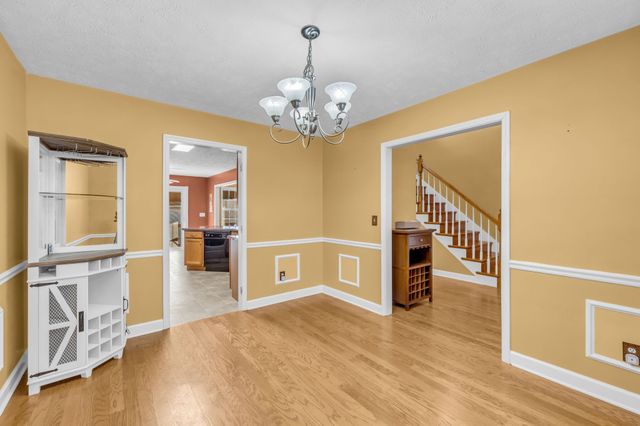 1017 Crystal Bear Trl, Murfreesboro, TN 37128