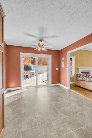 1017 Crystal Bear Trl, Murfreesboro, TN 37128