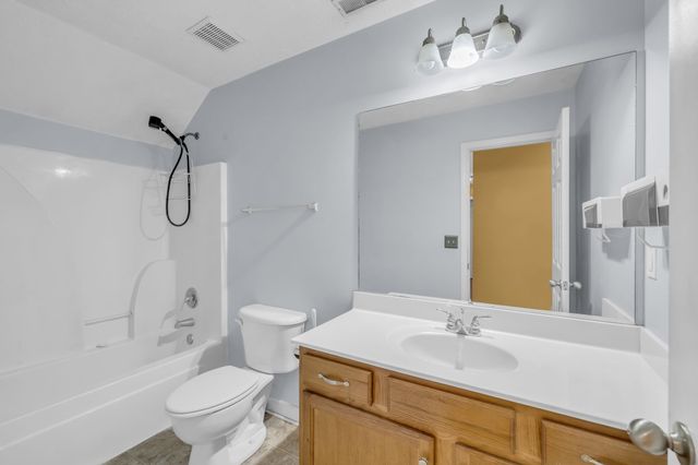 1017 Crystal Bear Trl, Murfreesboro, TN 37128