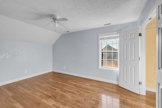 1017 Crystal Bear Trl, Murfreesboro, TN 37128