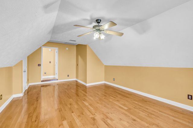 1017 Crystal Bear Trl, Murfreesboro, TN 37128