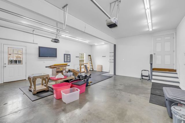 1017 Crystal Bear Trl, Murfreesboro, TN 37128