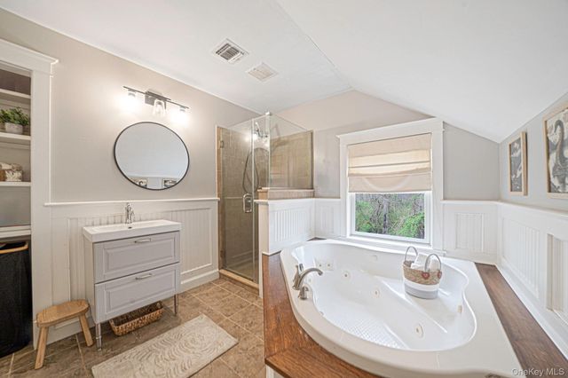 248 Revilo Avenue, Shirley, NY 11967