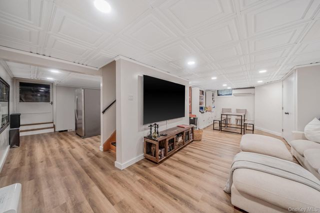 248 Revilo Avenue, Shirley, NY 11967