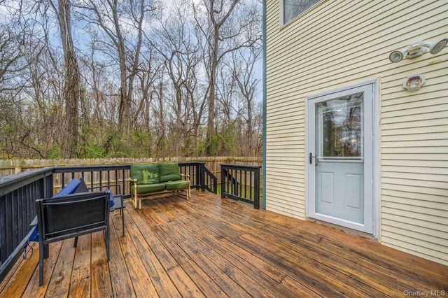 248 Revilo Avenue, Shirley, NY 11967